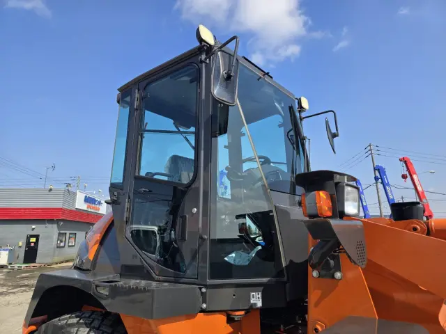 日立 ZW80S-5B YDN-H80(4WD)の写真9