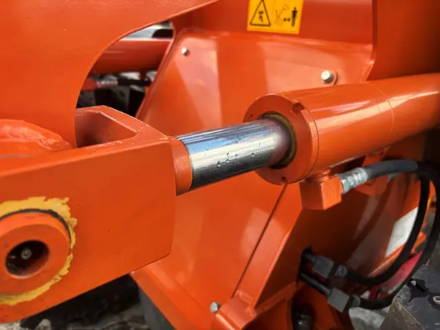 日立 ZW80S-5B YDN-H80(4WD)の写真13