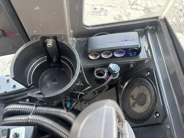 日立 ZW80S-5B YDN-H80(4WD)の写真31