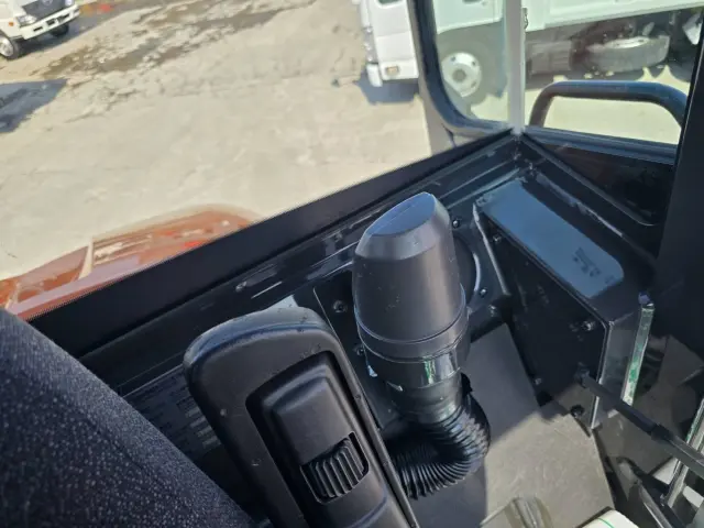 日立 ZW80S-5B YDN-H80(4WD)の写真35