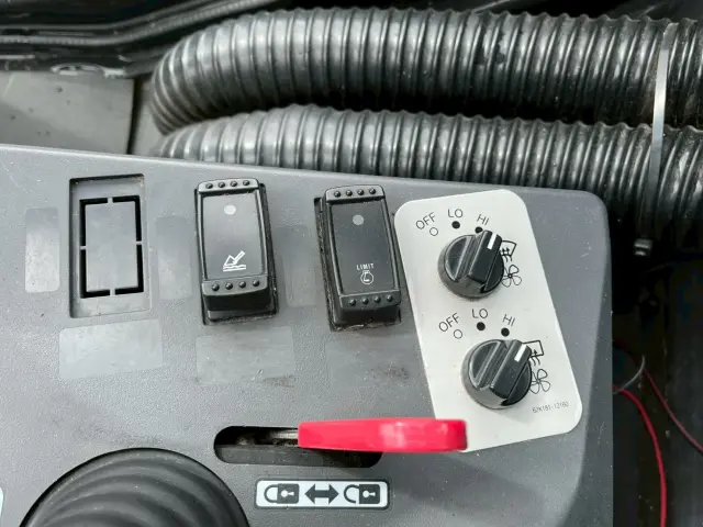 日立 ホイールローダ 不明の写真30