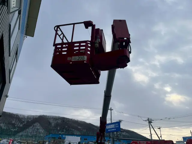 いすゞ エルフ TKG-NKR85Nの写真12