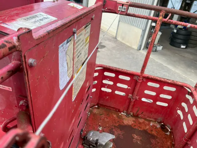 いすゞ エルフ TKG-NKR85Nの写真14