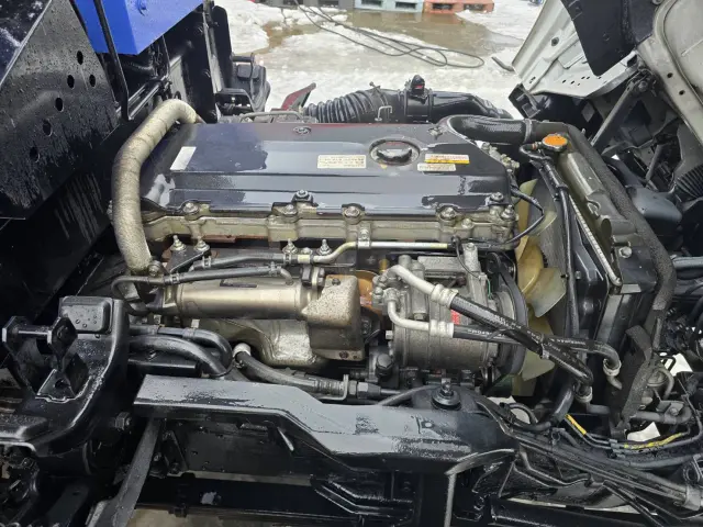 いすゞ エルフ PB-NKR81N(2WD)の写真41