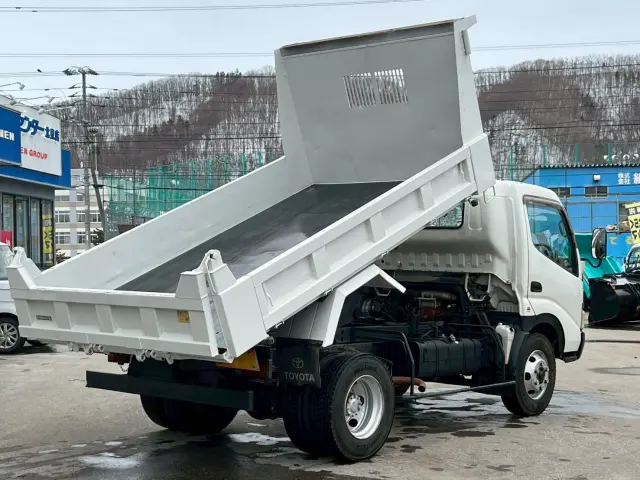 トヨタ ダイナ PB-XZU404Aの写真8