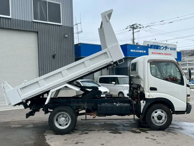 トヨタ ダイナ PB-XZU404Aの写真9