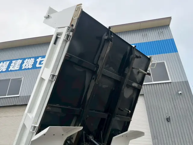 トヨタ ダイナ PB-XZU404Aの写真12