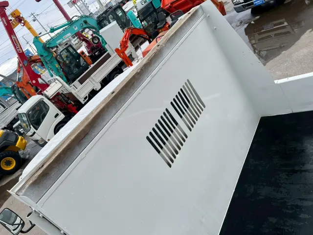 トヨタ ダイナ PB-XZU404Aの写真16