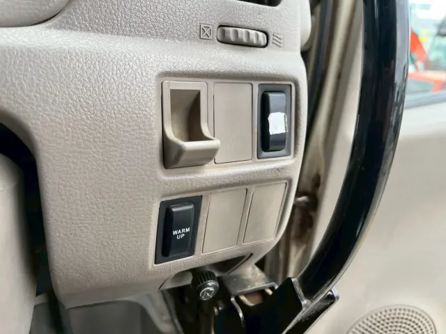 トヨタ ダイナ PB-XZU404Aの写真28