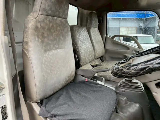 トヨタ ダイナ PB-XZU404Aの写真30