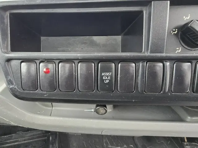 日野 デュトロ SKG-XZU675T(4WD)の写真33