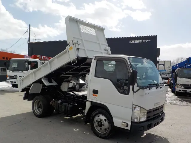 いすゞ エルフ TKG-NKR85AN(2WD)の写真3