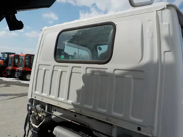 いすゞ エルフ TKG-NKR85AN(2WD)の写真12