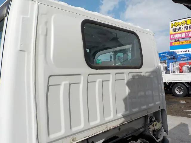 いすゞ エルフ TKG-NKR85AN(2WD)の写真13