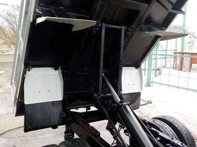 いすゞ エルフ TKG-NKR85AN(2WD)の写真33