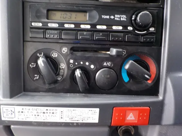 いすゞ エルフ TKG-NKR85AN(2WD)の写真44