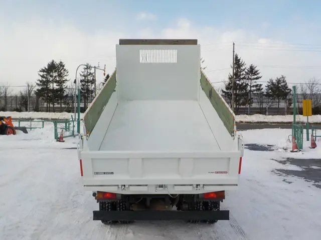 三菱 キャンター TPG-FBA60(2WD)の写真6