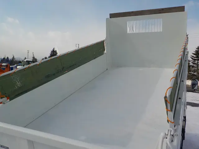 三菱 キャンター TPG-FBA60(2WD)の写真10