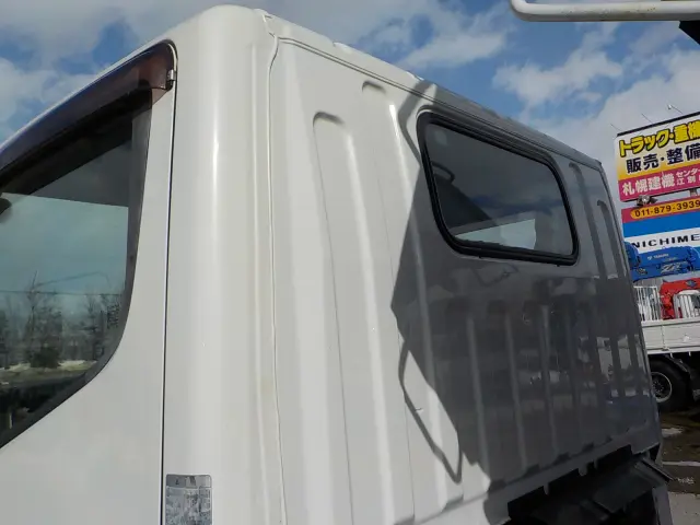 三菱 ファイター TPG-FBA30(2WD)の写真9