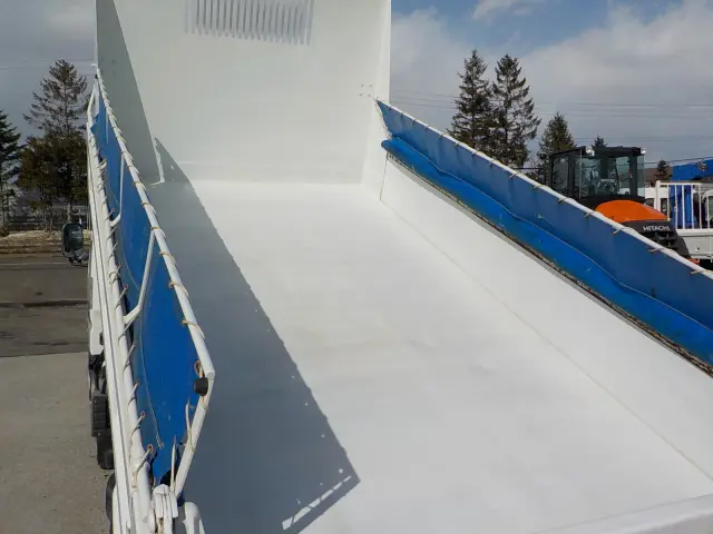 三菱 ファイター TPG-FBA30(2WD)の写真13