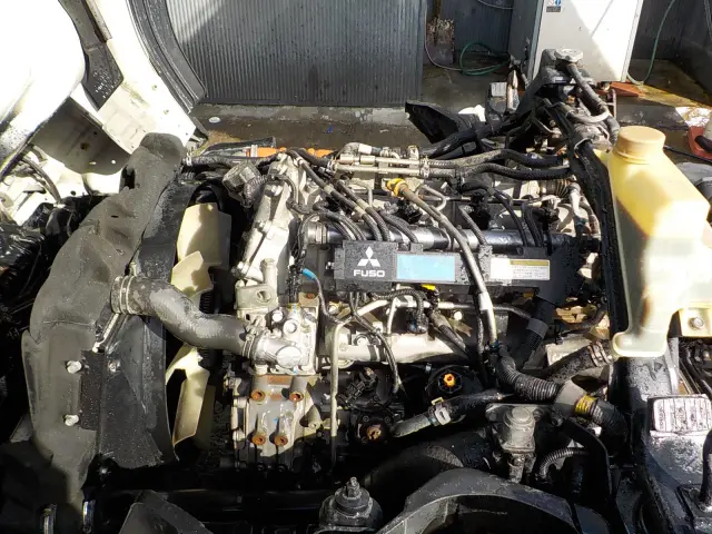 三菱 ファイター TPG-FBA30(2WD)の写真16