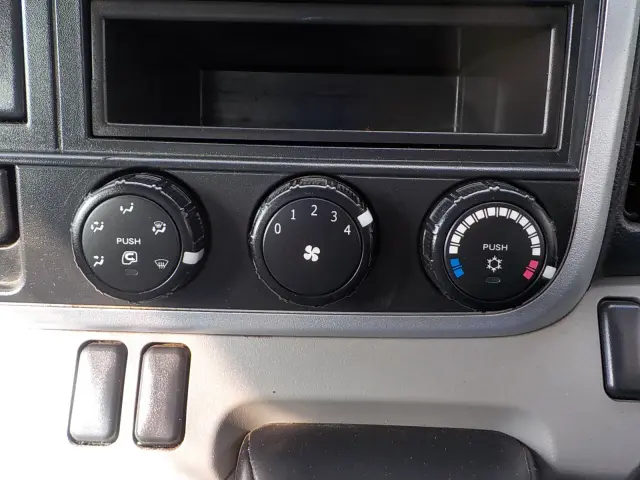 三菱 ファイター TPG-FBA30(2WD)の写真44