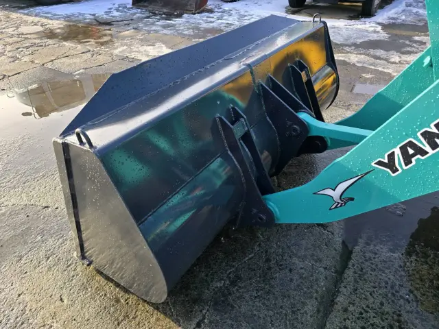 ヤンマー V4-6 ０．５㎥(4WD)の写真19