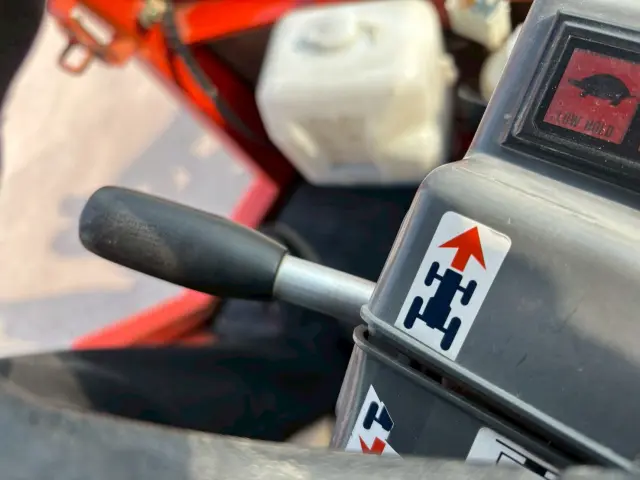 クボタ R420D 0.4㎥(4WD)の写真28