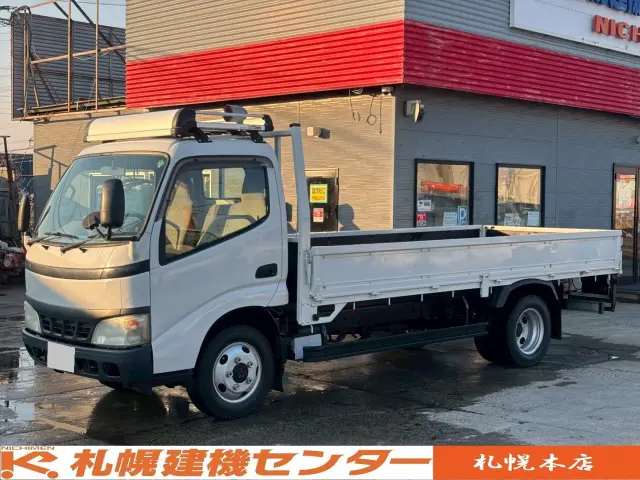 トヨタ ダイナ PB-XZU388(4WD)の写真1