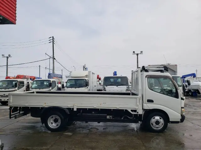 トヨタ ダイナ PB-XZU388(4WD)の写真4