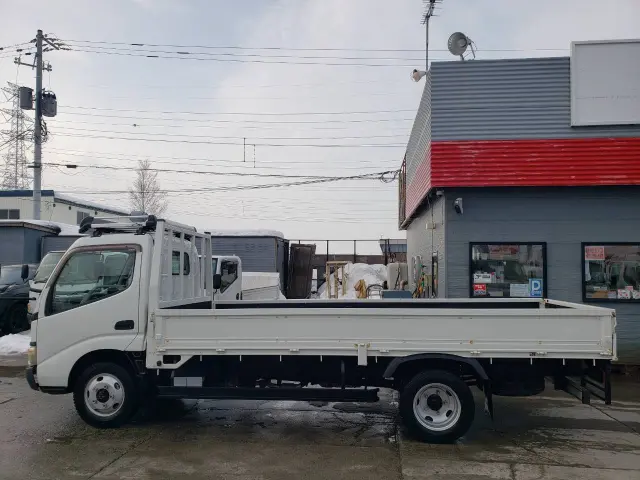 トヨタ ダイナ PB-XZU388(4WD)の写真5