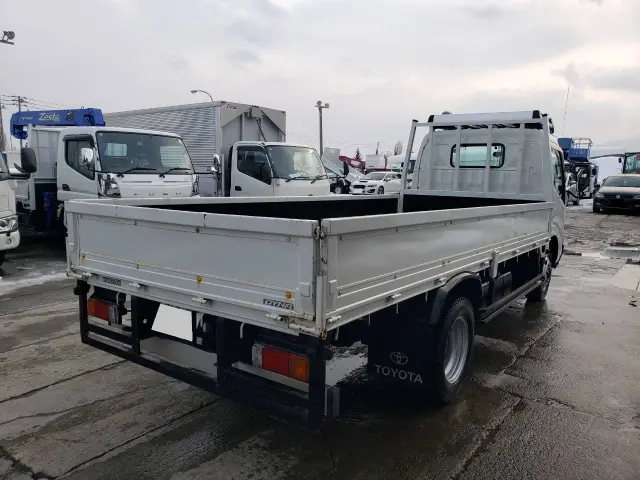 トヨタ ダイナ PB-XZU388(4WD)の写真8