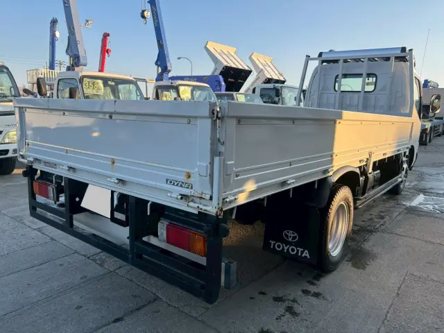 トヨタ ダイナ PB-XZU388(4WD)の写真8