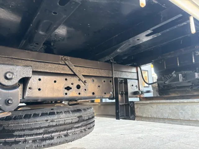 トヨタ ダイナ PB-XZU388(4WD)の写真15