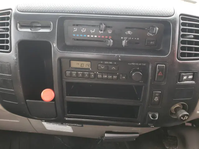 トヨタ ダイナ PB-XZU388(4WD)の写真23