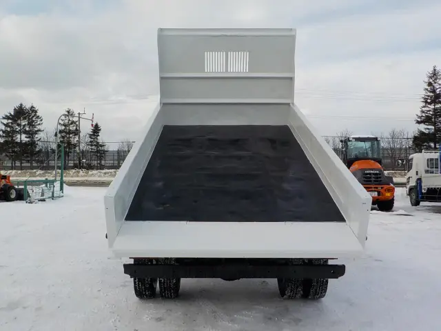 いすゞ フォワード TKG-FRR90S2(2WD)の写真6