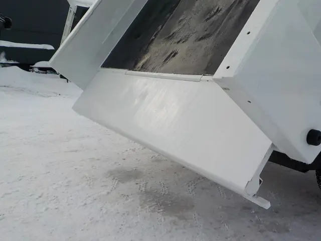 いすゞ フォワード TKG-FRR90S2(2WD)の写真14