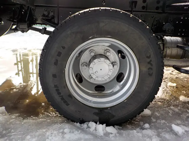 いすゞ フォワード TKG-FRR90S2(2WD)の写真30