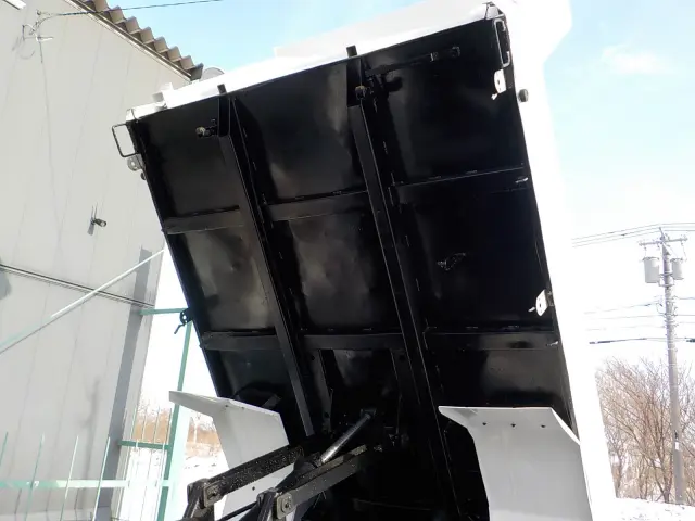 いすゞ フォワード TKG-FRR90S2(2WD)の写真33