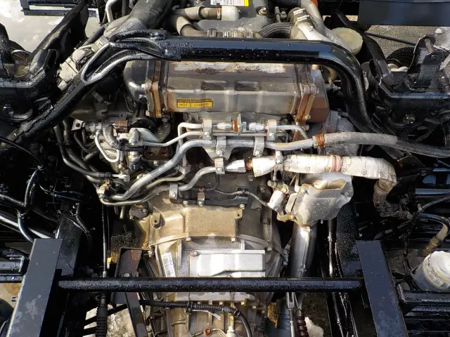 いすゞ フォワード TKG-FRR90S2(2WD)の写真38