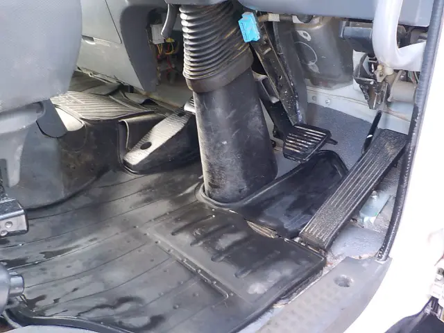 いすゞ フォワード TKG-FRR90S2(2WD)の写真43