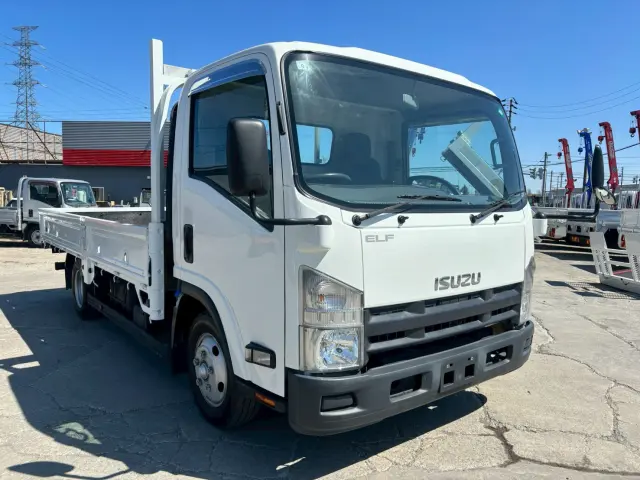 いすゞ エルフ TKG-NPR85AR(2WD)の写真3