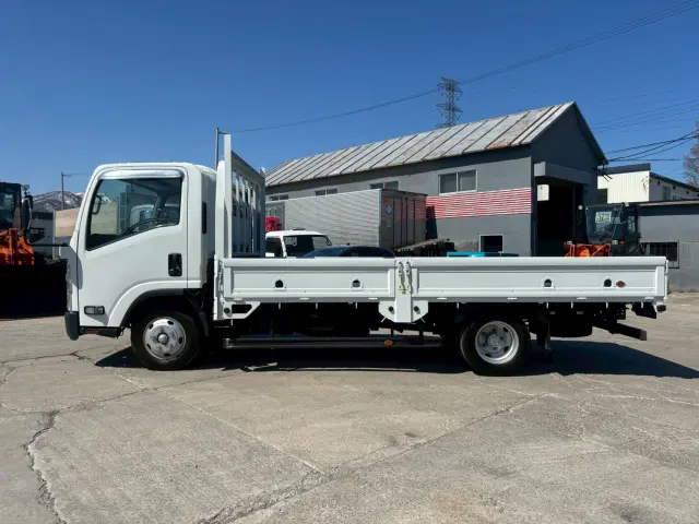 いすゞ エルフ TKG-NPR85AR(2WD)の写真5