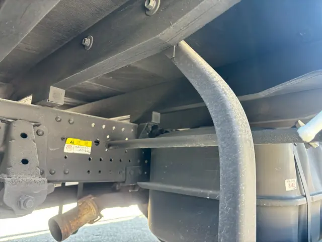 いすゞ エルフ TKG-NPR85AR(2WD)の写真14