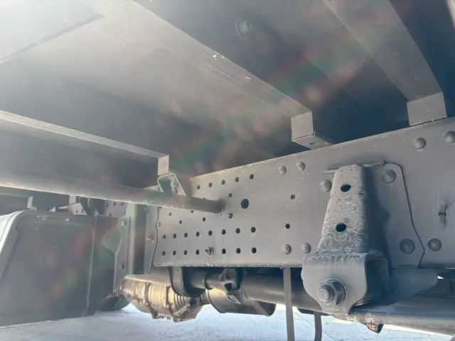 いすゞ エルフ TKG-NPR85AR(2WD)の写真15