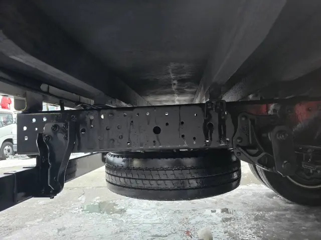 いすゞ エルフ TKG-NPR85AR(2WD)の写真17