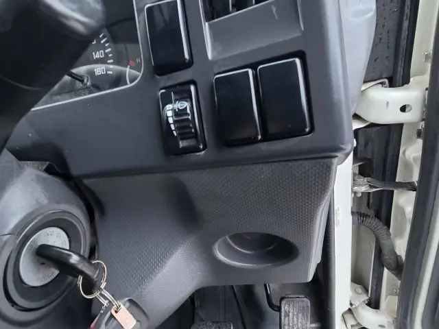 いすゞ エルフ TKG-NPR85AR(2WD)の写真24