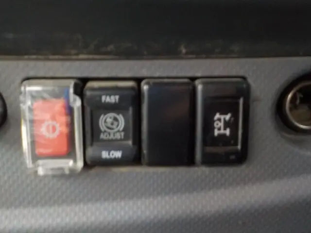 いすゞ フォワード TKG-FRR90S1の写真42