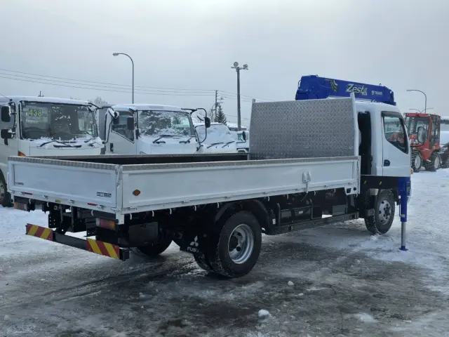 三菱 キャンター 2PG-FEBS0(2WD)の写真9