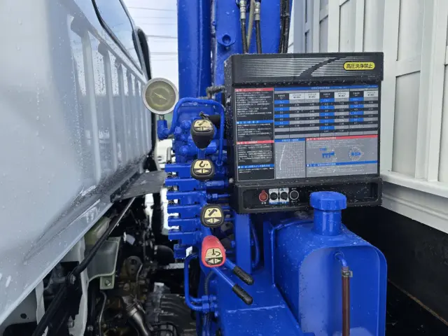 三菱 キャンター 2PG-FEBS0(2WD)の写真15